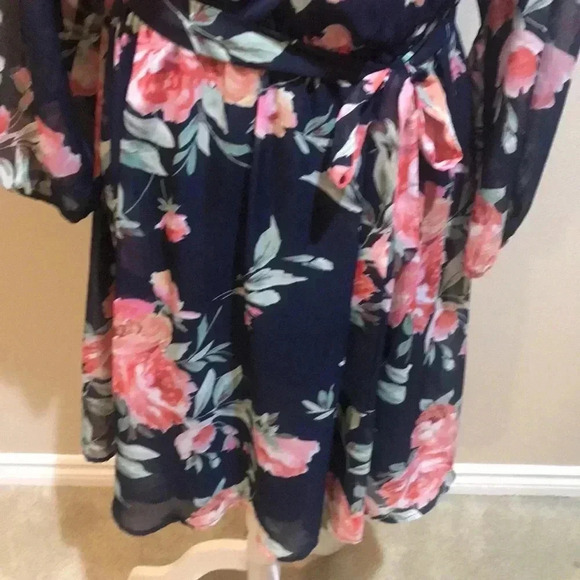 Kate and Lily Long Sleeve Blue and Pink Floral Midi A-Line Dress-Size 12 - Picture 6 of 12